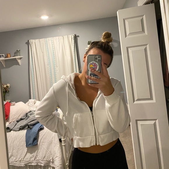 Brandy Melville Cropped Zip Up Hoodie 